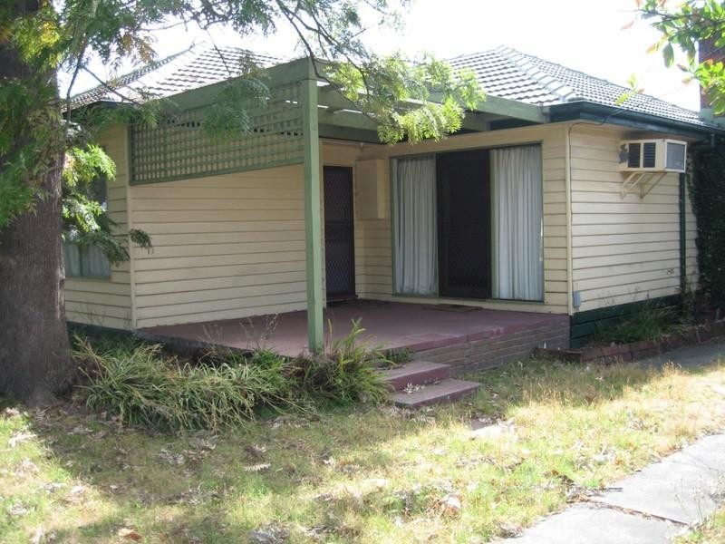 3 Springs Road, Clayton VIC 3168