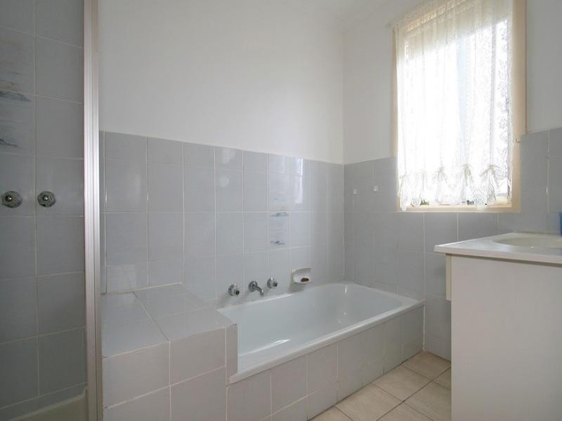 5 Springs Road, Clayton VIC 3168