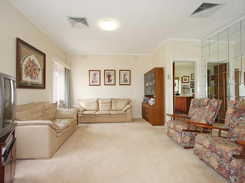 12 Atkinson Street, Chadstone VIC 3148