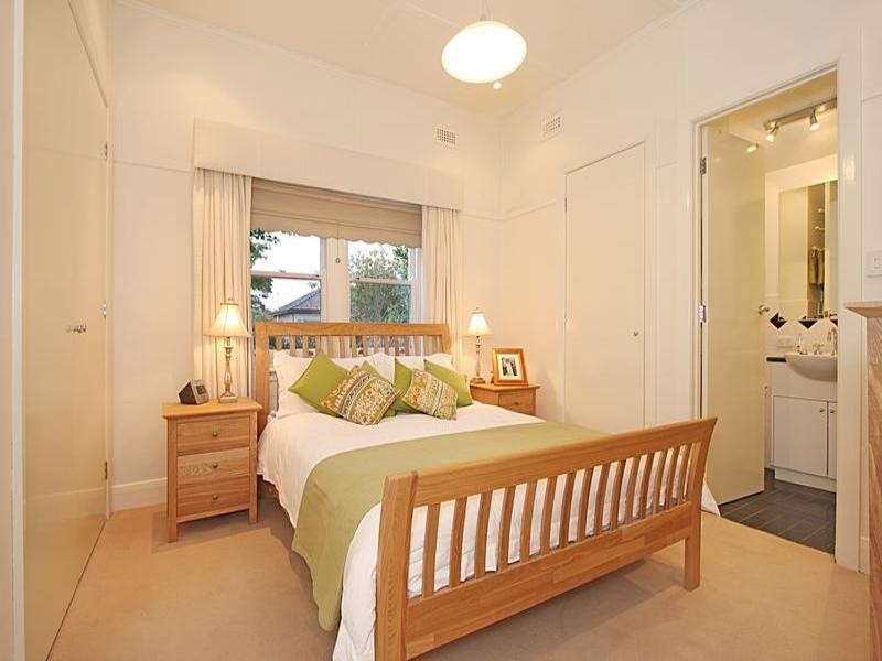 39a Eleebana Avenue, Hughesdale VIC 3166