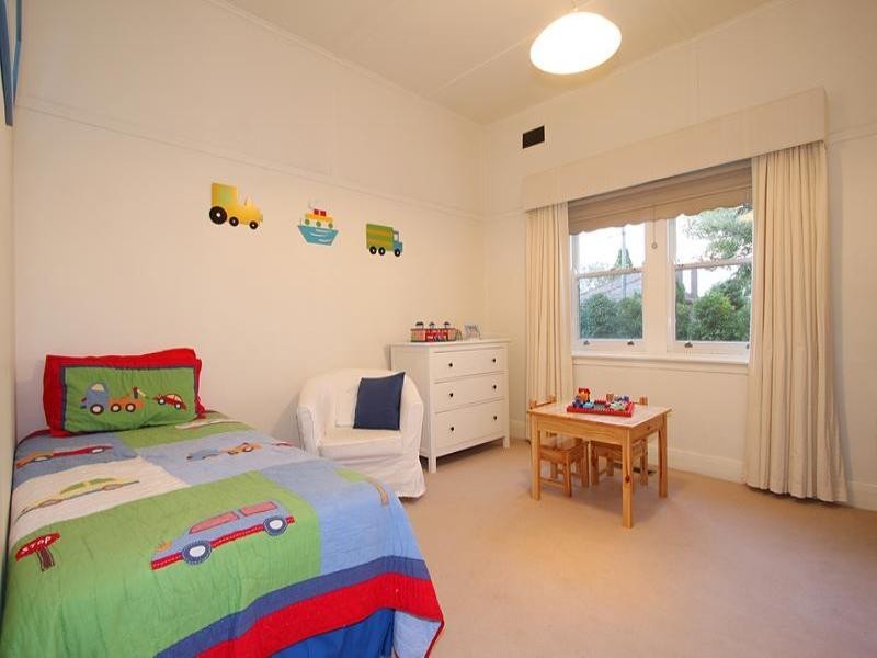 39a Eleebana Avenue, Hughesdale VIC 3166