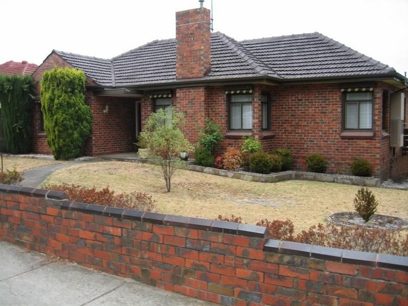 108 Tucker Road, Bentleigh VIC 3204