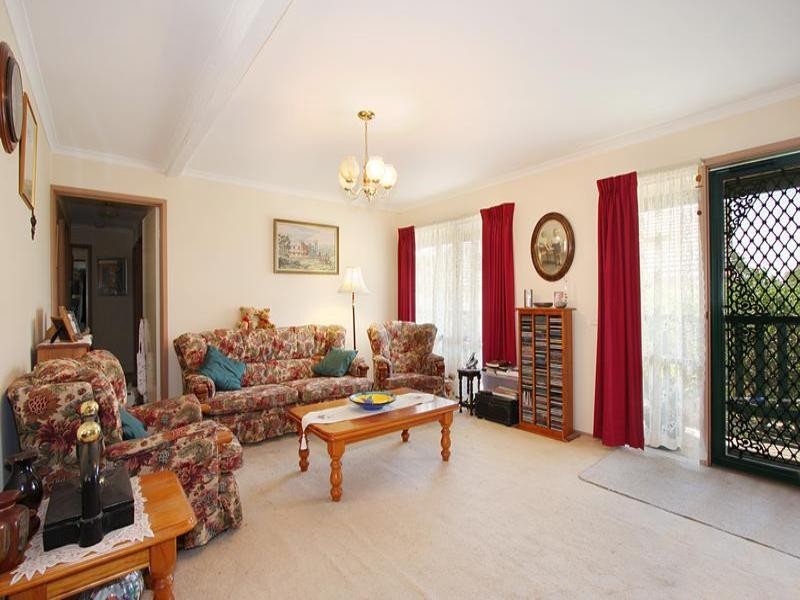 7 Moona Court, Chadstone VIC 3148