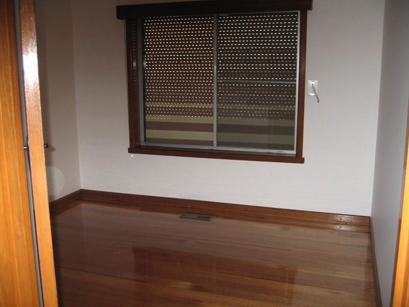 4 Strelden Avenue, Oakleigh East VIC 3166