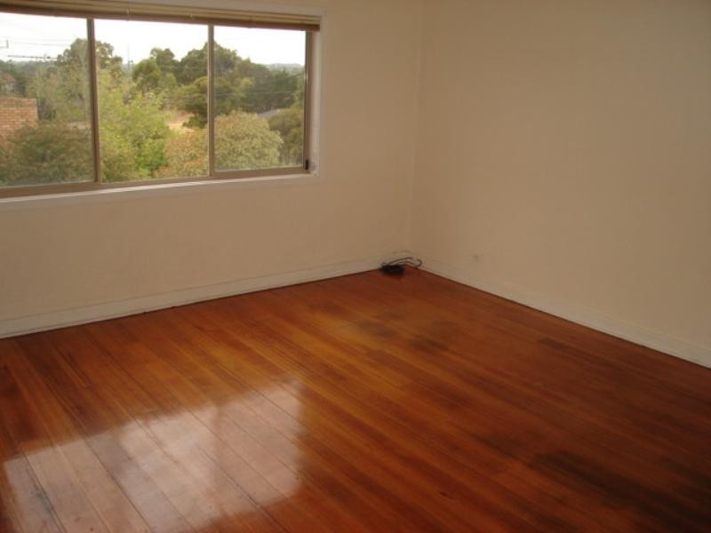 53 Batesford Road, Chadstone VIC 3148