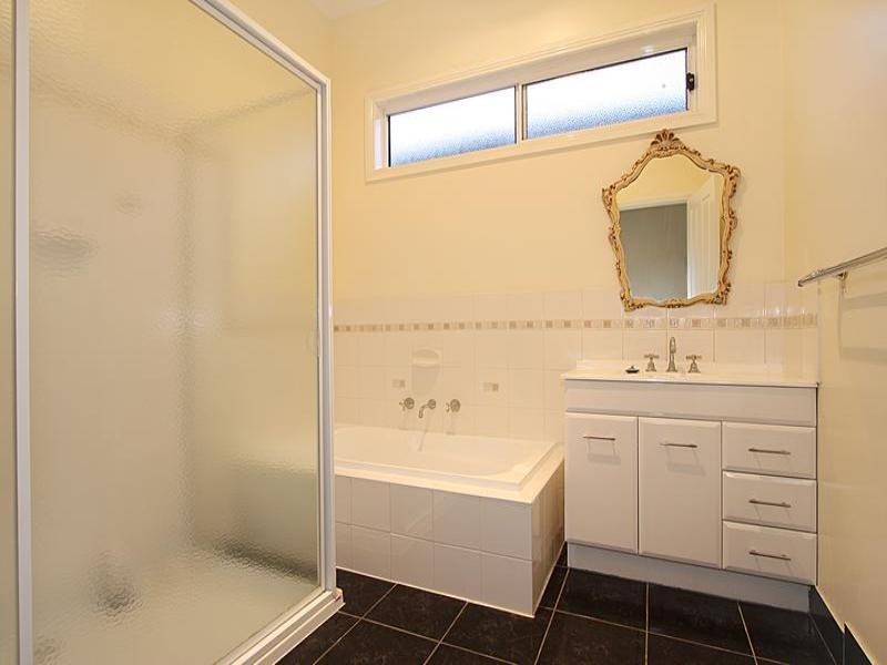 7 Henty Street, Murrumbeena VIC 3163