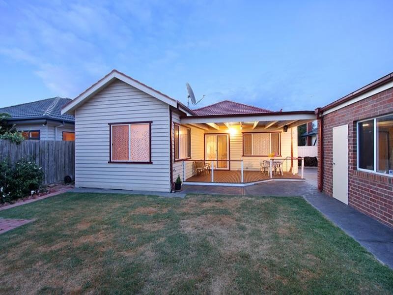 7 Henty Street, Murrumbeena VIC 3163