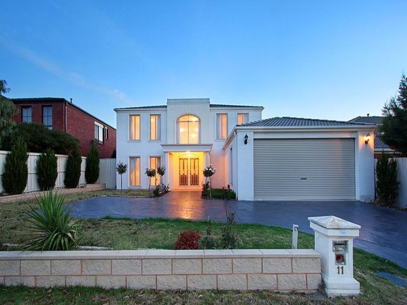 11 Emma Court, Mount Waverley VIC 3149