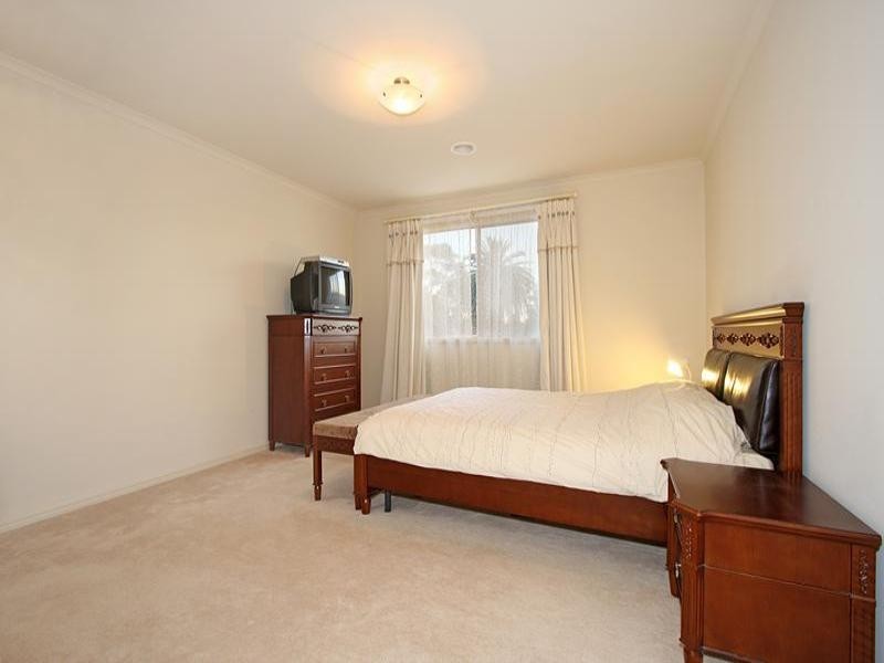 11 Emma Court, Mount Waverley VIC 3149