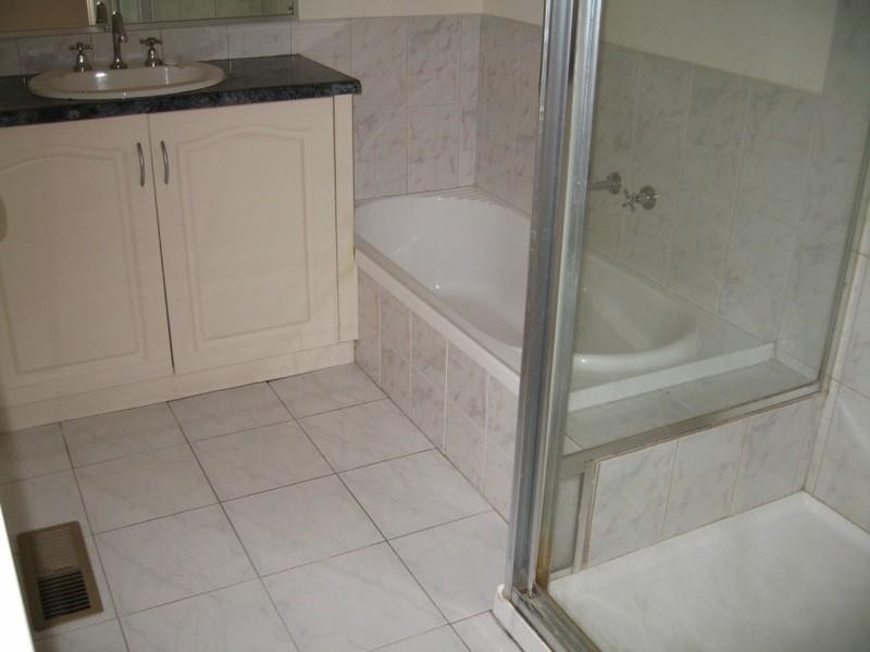 5/20 Maroo Street, Hughesdale VIC 3166