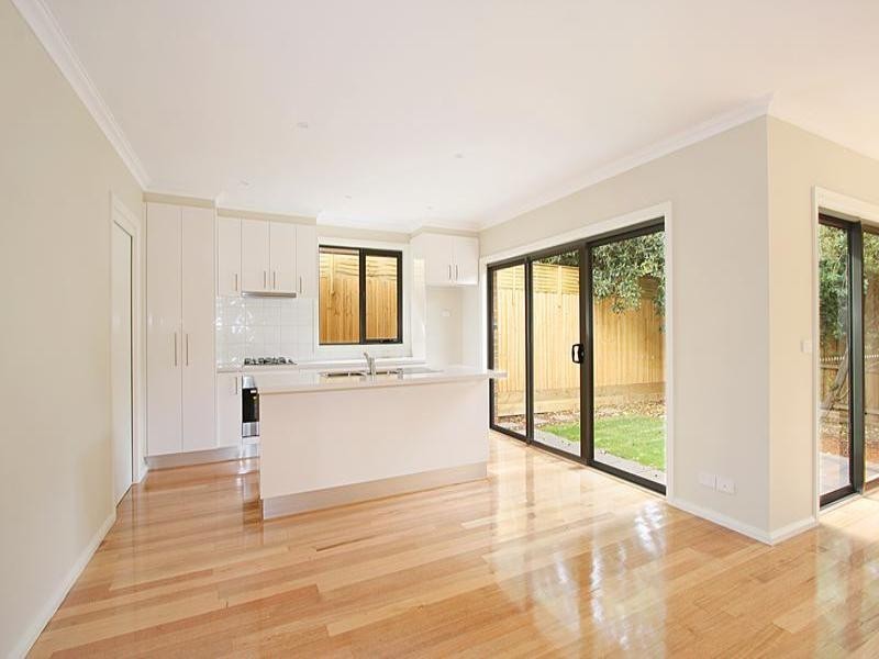 2/1781 Dandenong Road, Oakleigh East VIC 3166