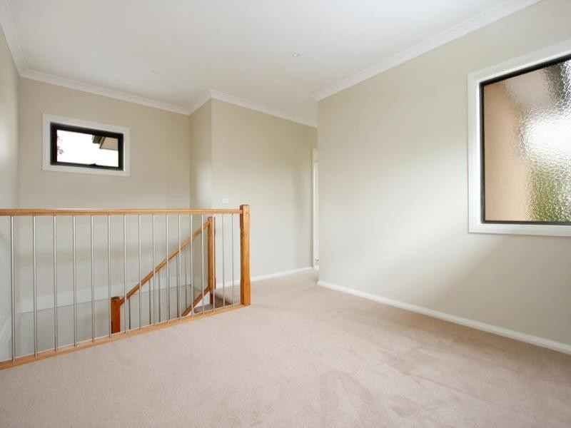 2/1781 Dandenong Road, Oakleigh East VIC 3166