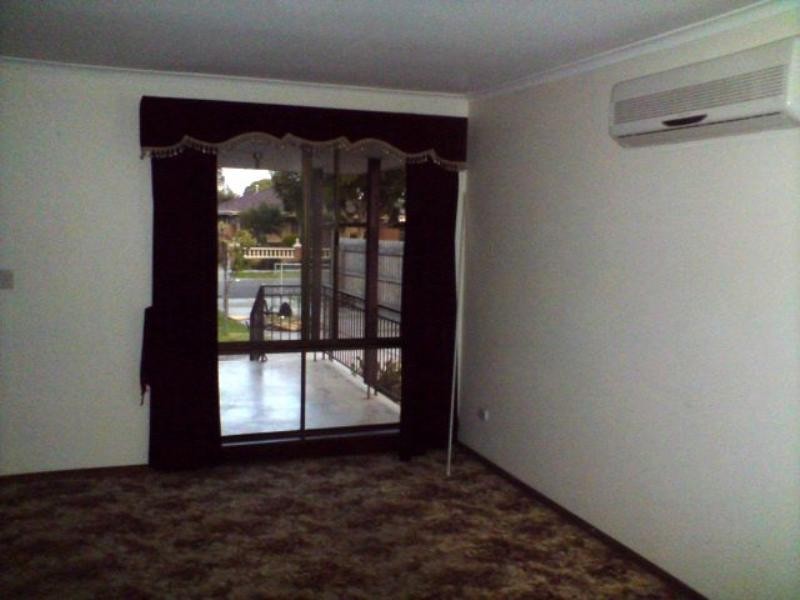 1 Bemboka Avenue, Clayton VIC 3168