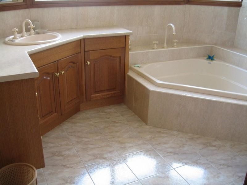 1 Carlingford Close, Rowville VIC 3178