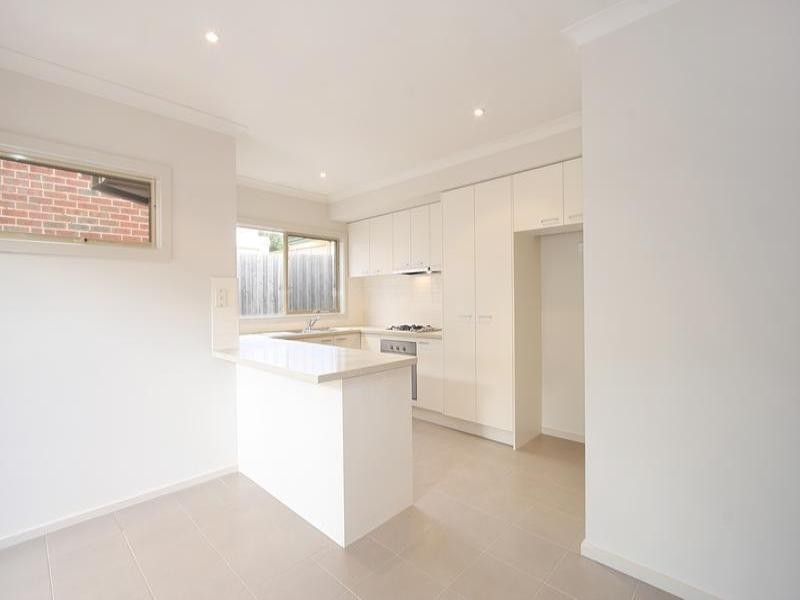 2/21 Hiscock Street, Chadstone VIC 3148