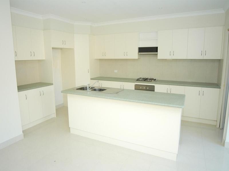 1/138 Ferntreegully Road, Oakleigh East VIC 3166