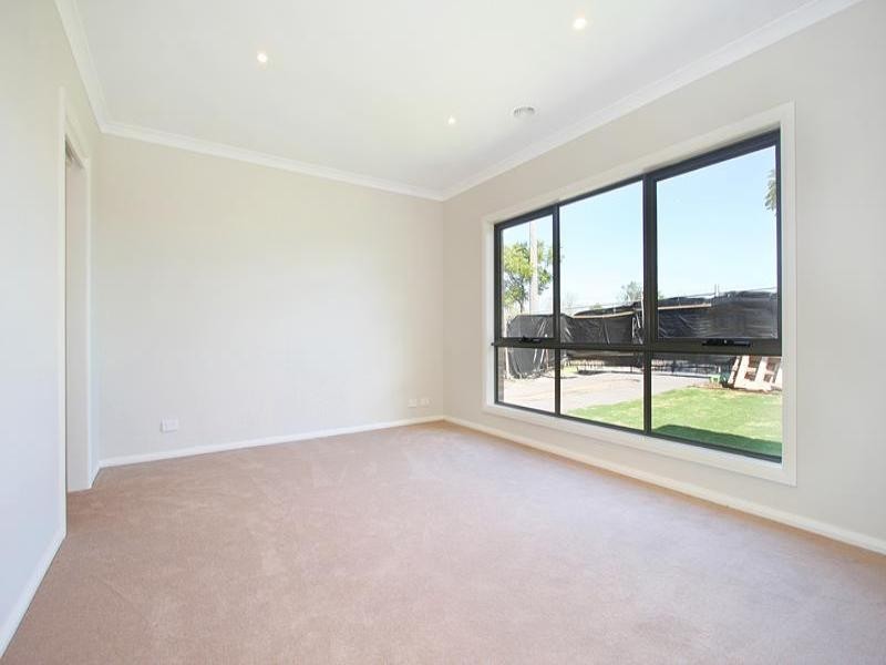 1/1781 Dandenong Road, Oakleigh East VIC 3166