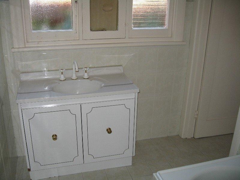 50 Wallace Avenue, Murrumbeena VIC 3163