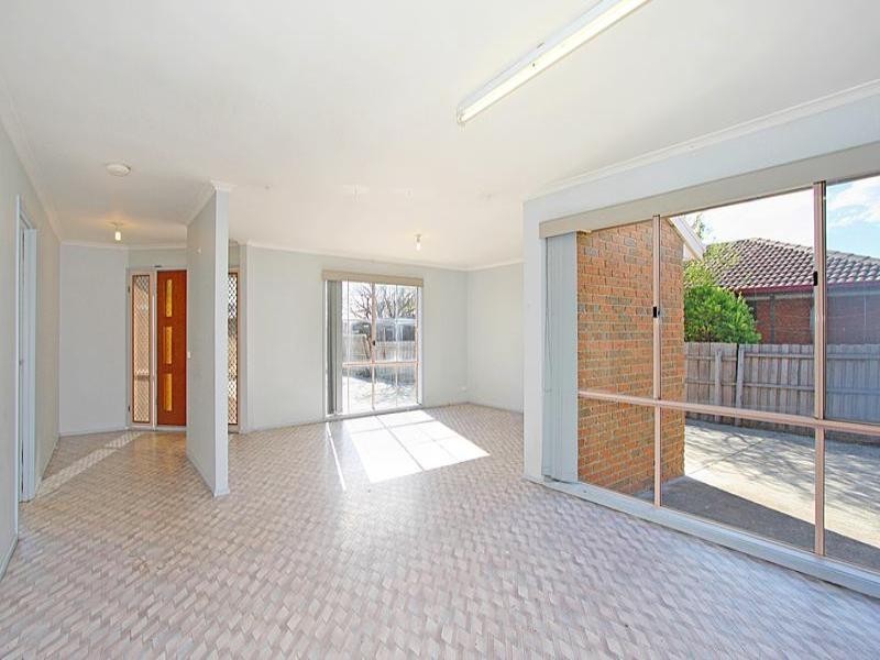 2/2 Culshaw Avenue, Clayton South VIC 3169