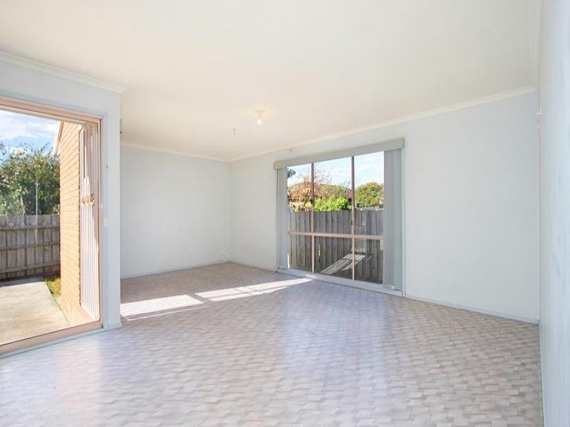 2/2 Culshaw Avenue, Clayton South VIC 3169