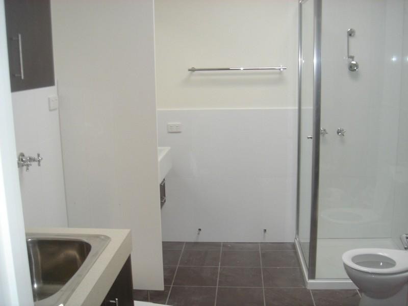 1/321a Clayton Road, Clayton VIC 3168