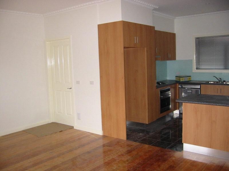 2/47 Tainton Road, Burwood East VIC 3151