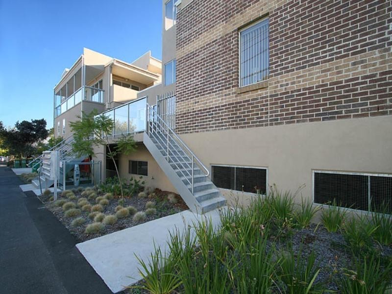 2/82-86 Atherton Road, Oakleigh VIC 3166