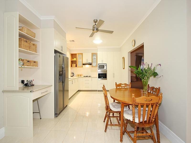 149 Kangaroo Road, Hughesdale VIC 3166