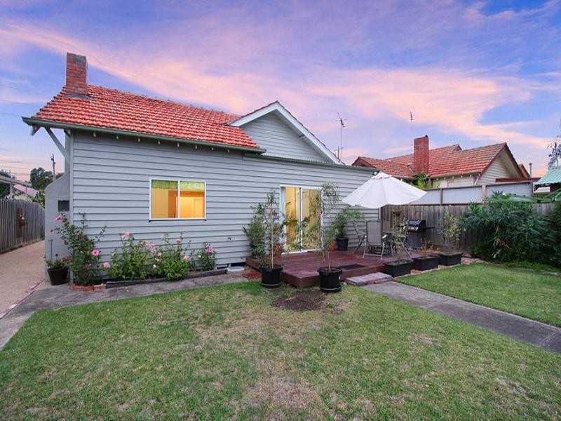149 Kangaroo Road, Hughesdale VIC 3166