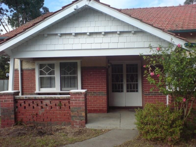 138 Kangaroo Road, Hughesdale VIC 3166