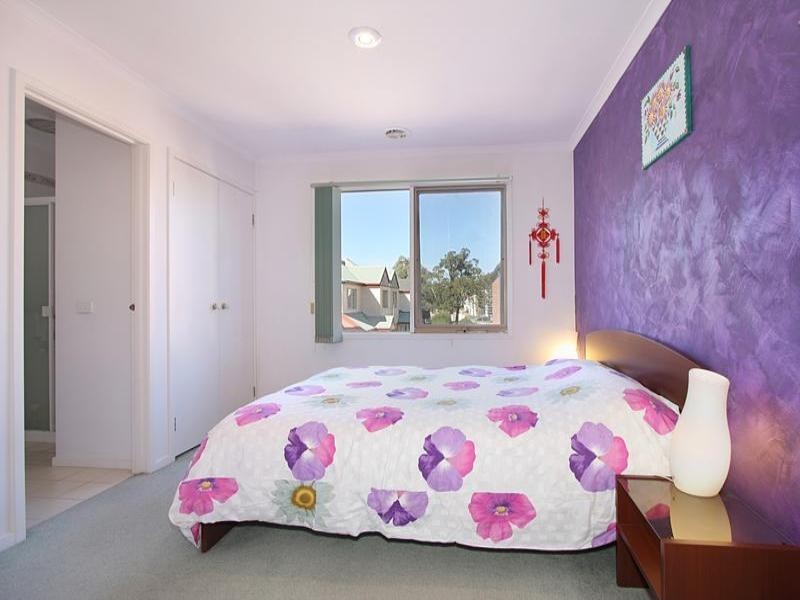 5 Crown Close, Oakleigh East VIC 3166