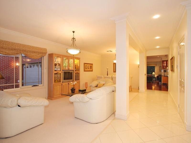 20 Boronia Street, Bentleigh East VIC 3165