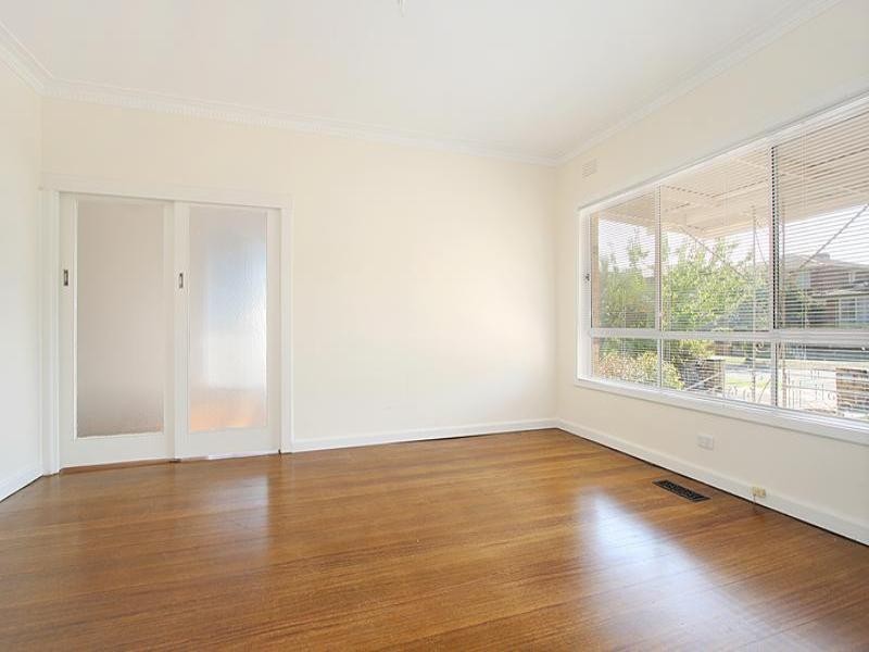 22 Lawson Street, Oakleigh East VIC 3166