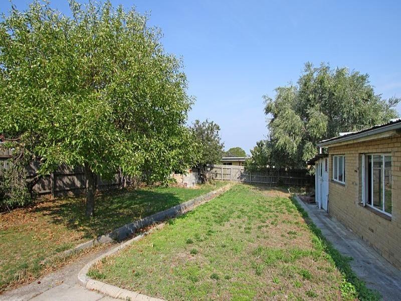 22 Lawson Street, Oakleigh East VIC 3166