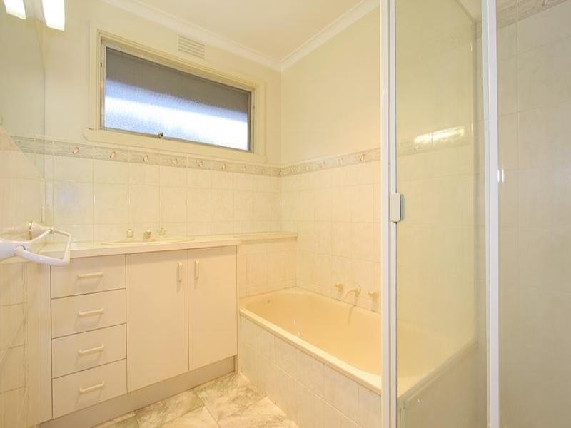 19 Old Eastern Court, Oakleigh South VIC 3167