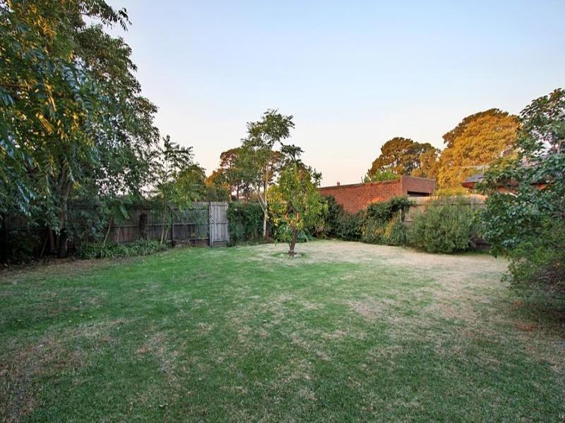 19 Old Eastern Court, Oakleigh South VIC 3167