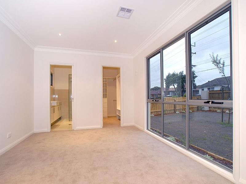 1/71 Stanley Avenue, Mount Waverley VIC 3149