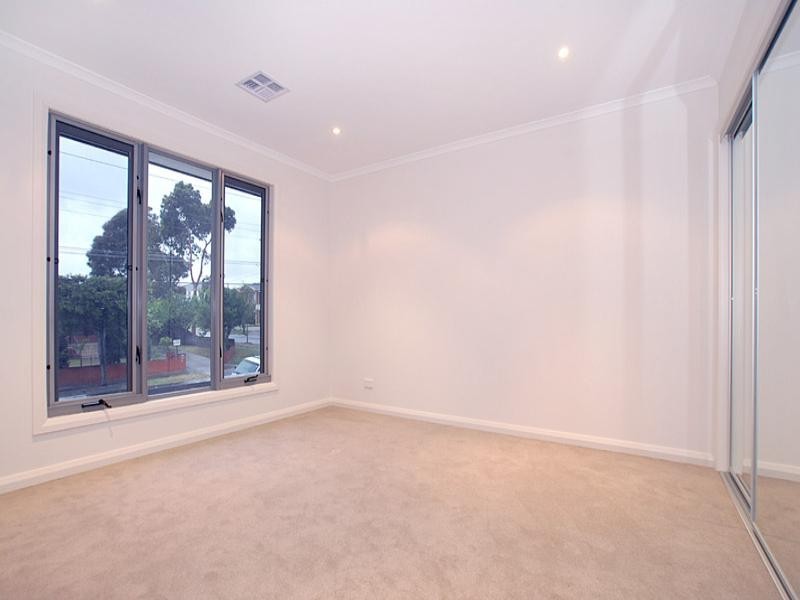 1/71 Stanley Avenue, Mount Waverley VIC 3149
