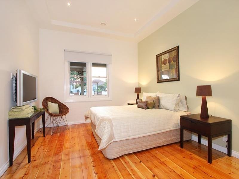 34 Canterbury Street, Hughesdale VIC 3166