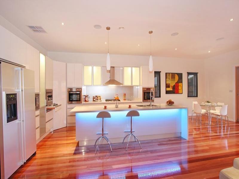 34 Canterbury Street, Hughesdale VIC 3166