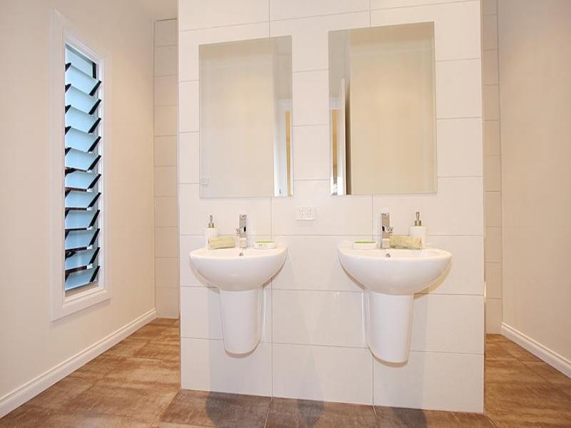 34 Canterbury Street, Hughesdale VIC 3166