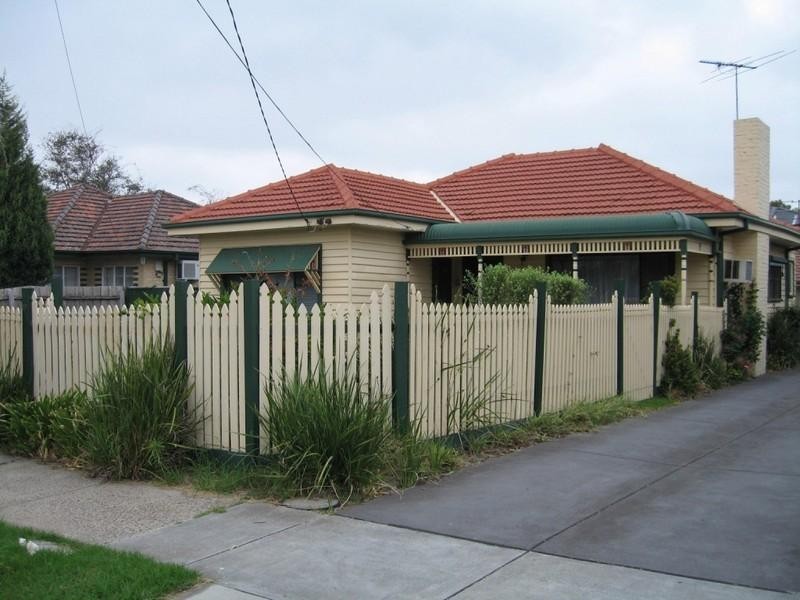 1/10 Bonham Street, Oakleigh VIC 3166