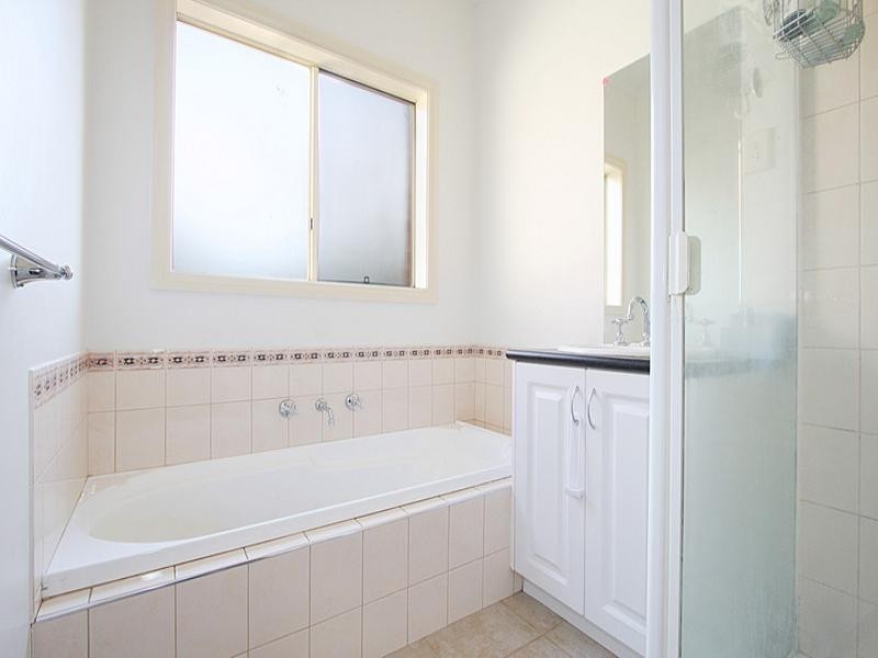 3/34 Heath Avenue, Oakleigh VIC 3166