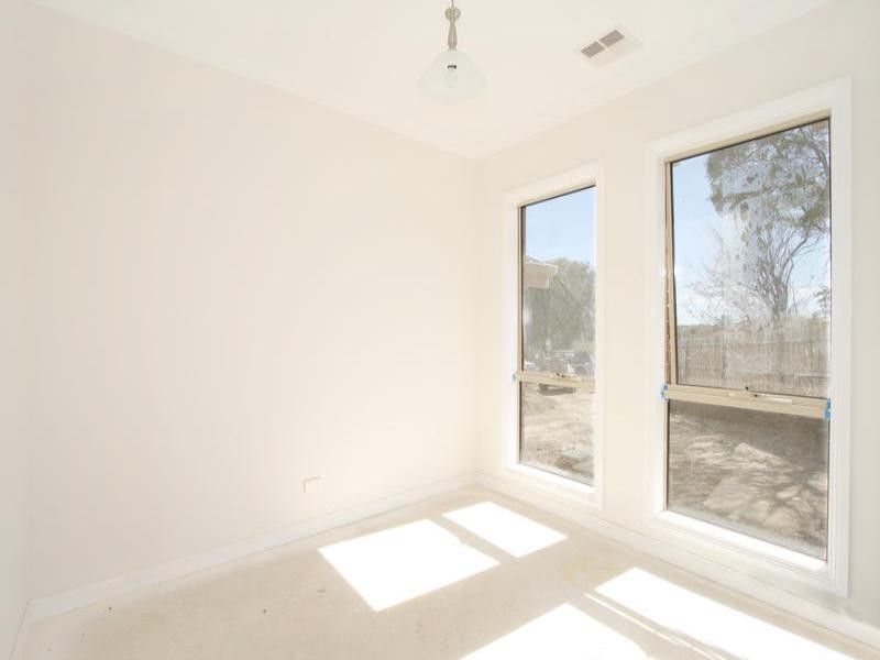 2 and 3/8 Katta Court, Ashwood VIC 3147