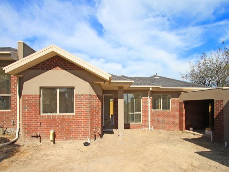 2 and 3/8 Katta Court, Ashwood VIC 3147