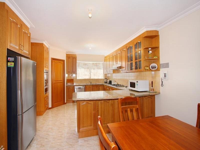 1 Carlingford Close, Rowville VIC 3178