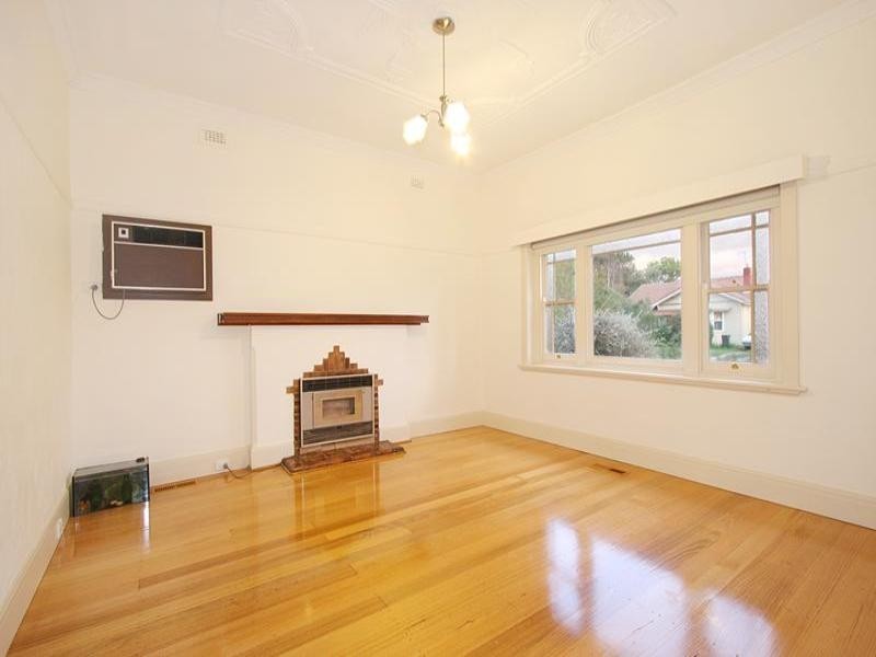 1/37 Calembeena Avenue, Hughesdale VIC 3166