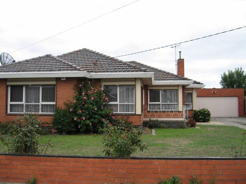 23 Tennyson Avenue, Clayton VIC 3168