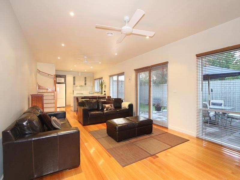 2/47 Drummond Street, Chadstone VIC 3148