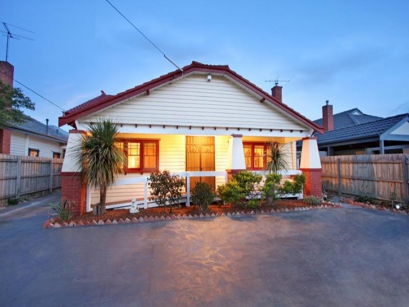 7 Henty Street, Murrumbeena VIC 3163